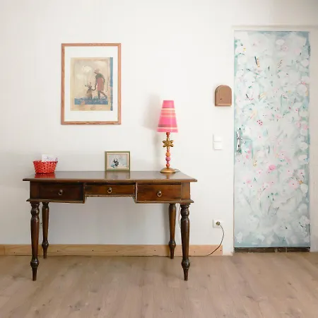 De La Soulondre Lägenhet Lodève