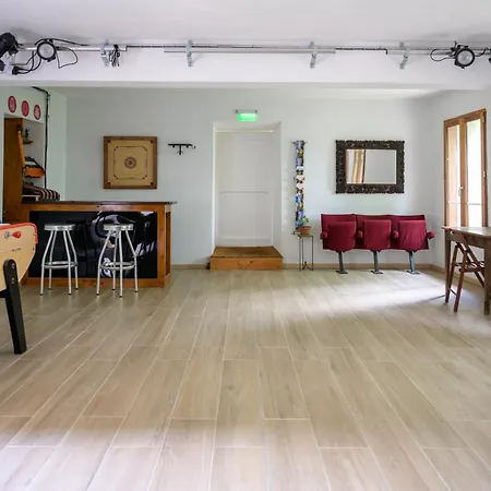 De La Soulondre Appartement *